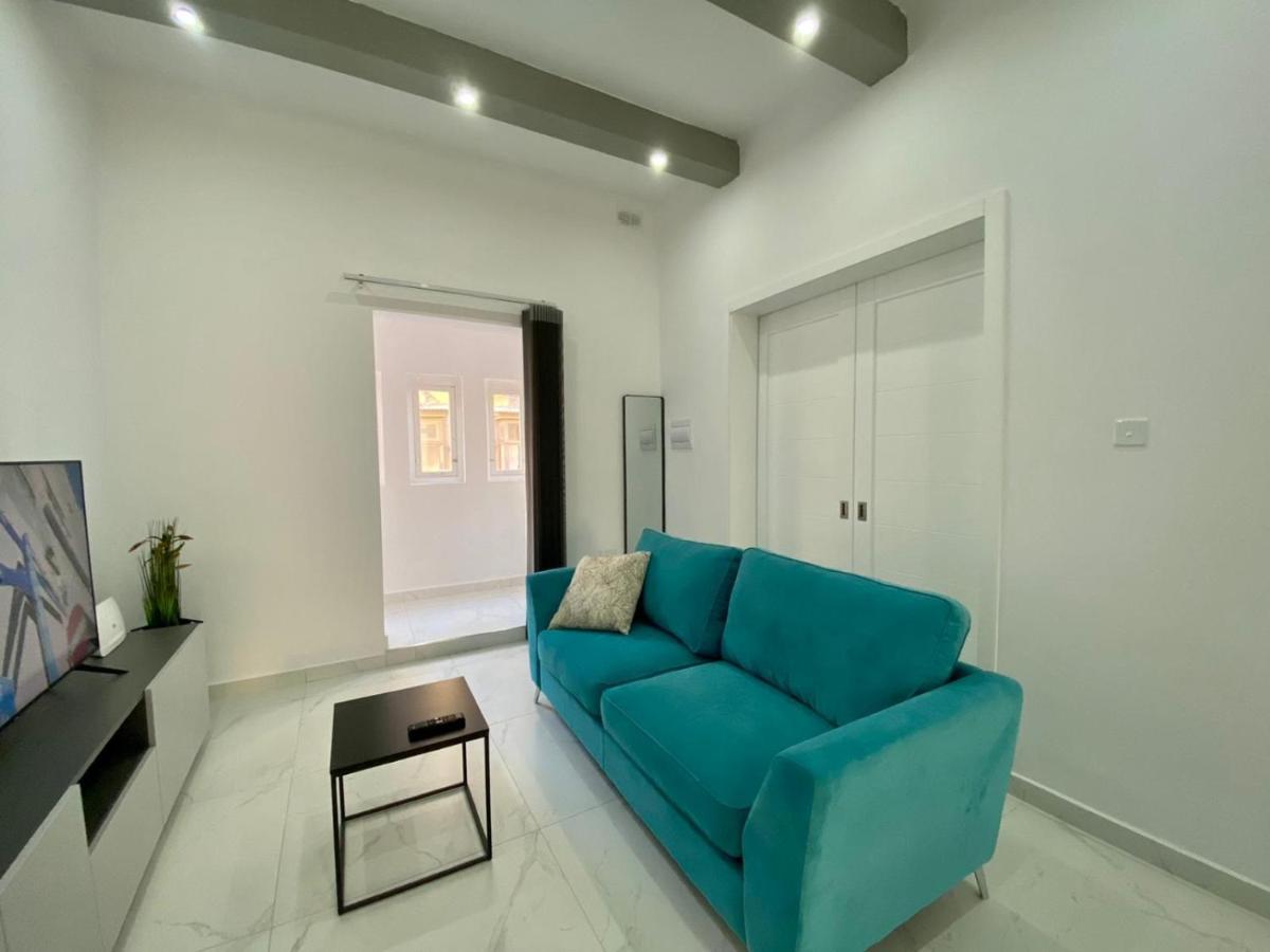 Seaside Apartment In Gzira Eksteriør billede